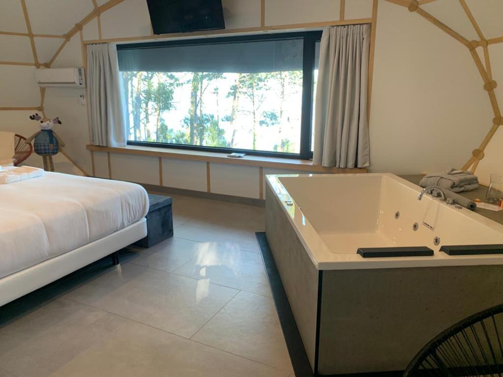 Hotel Glamping Do Mar à Baiona Extérieur photo